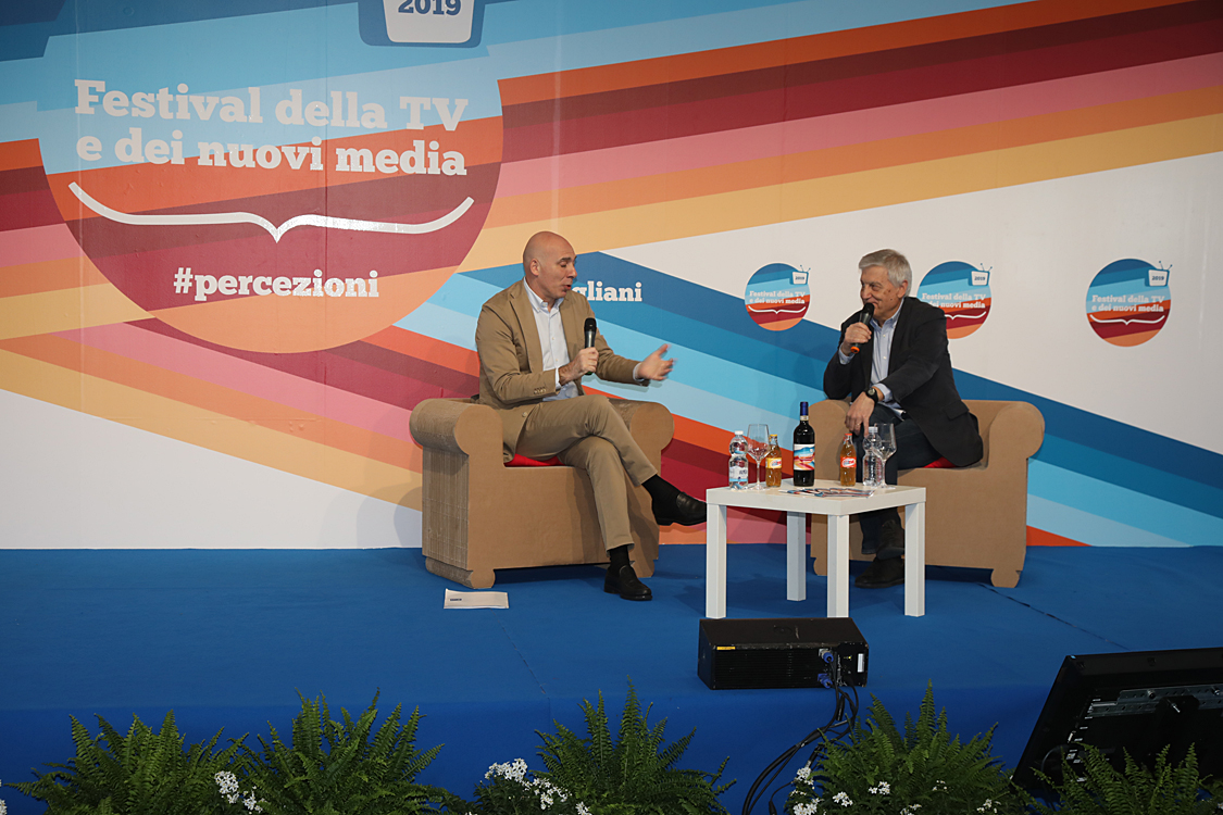 Festival della TV e dei Nuovi Media 2019_196.jpg - Fabrizio Salini e Aldo Grasso L’Amministratore Delegato RAI racconta il suo progetto di media company. Un dialogo tra Fabrizio Salini e Aldo Grasso.